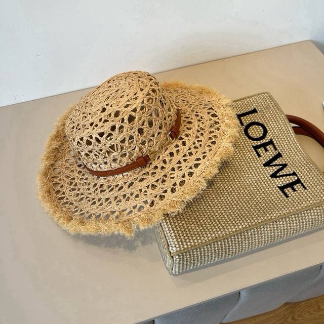 Gucci new raffia hat, head circumference 57cm DDD