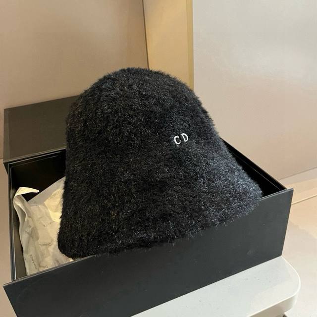 Dior Dior hand-held beanie, head circumference 57cm DDD