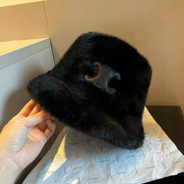 Celine Celine simulated mink fur new bucket hat, super high quality, head circum