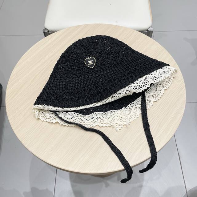 Celine Celine 2025 new spring and summer Korean version hollow hook flower hat w