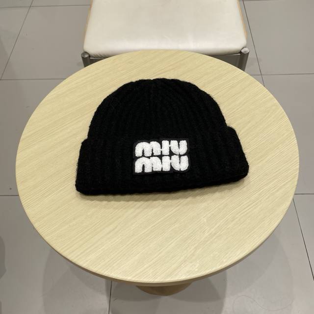 Miumiu new knitted wool hat, unisex DDD