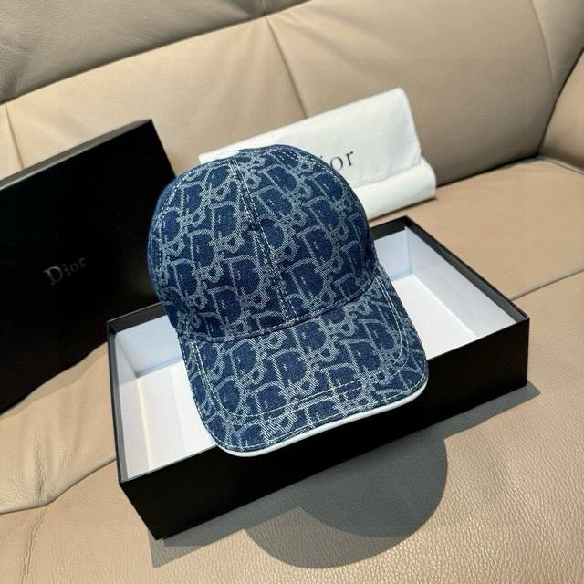 comes with a box bag, Dior Dior new original baseball cap, Dior monogram, full