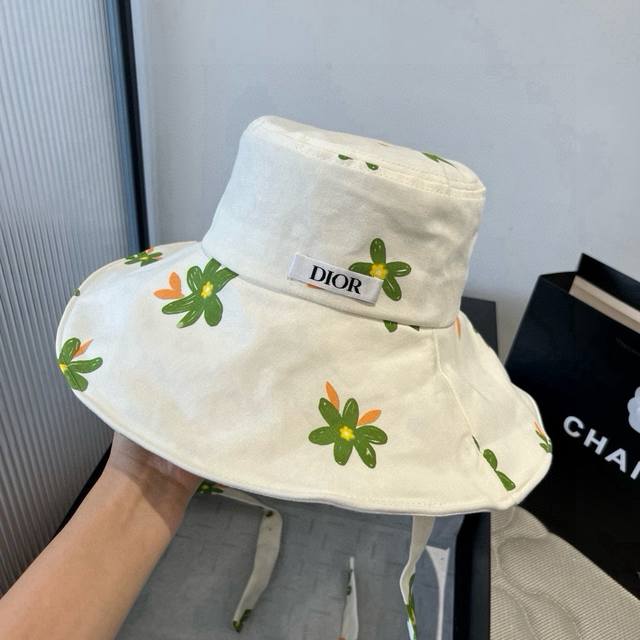 Dior new bucket hat, head circumference 57cm DDD