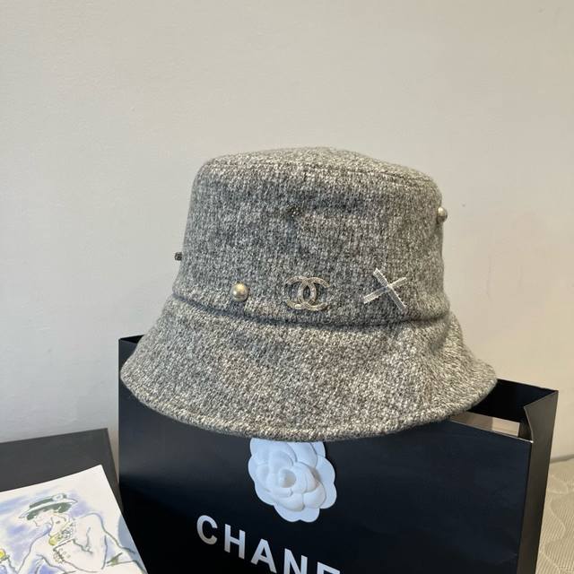 Chanel new bucket hat, head circumference 57cm DDD