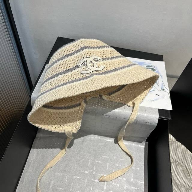 Chanel new knitted bucket hat, head circumference 57cm DDD