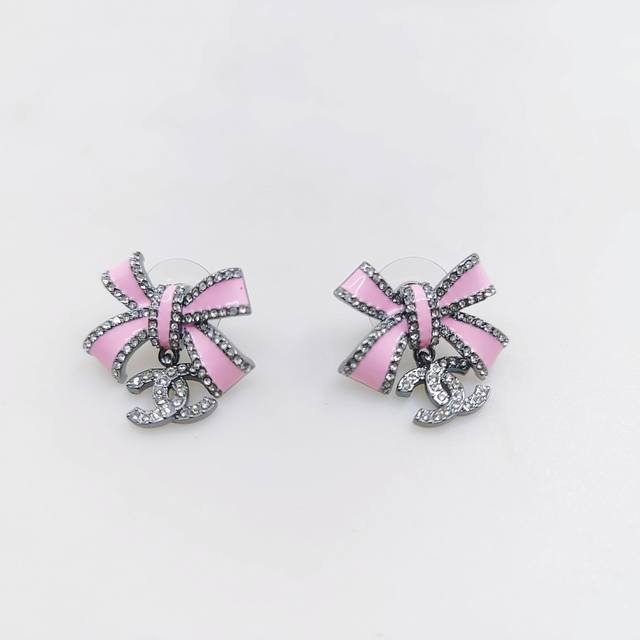 Ch*Nel latest gun black pink bow earrings consistent Zp brass material DDD
