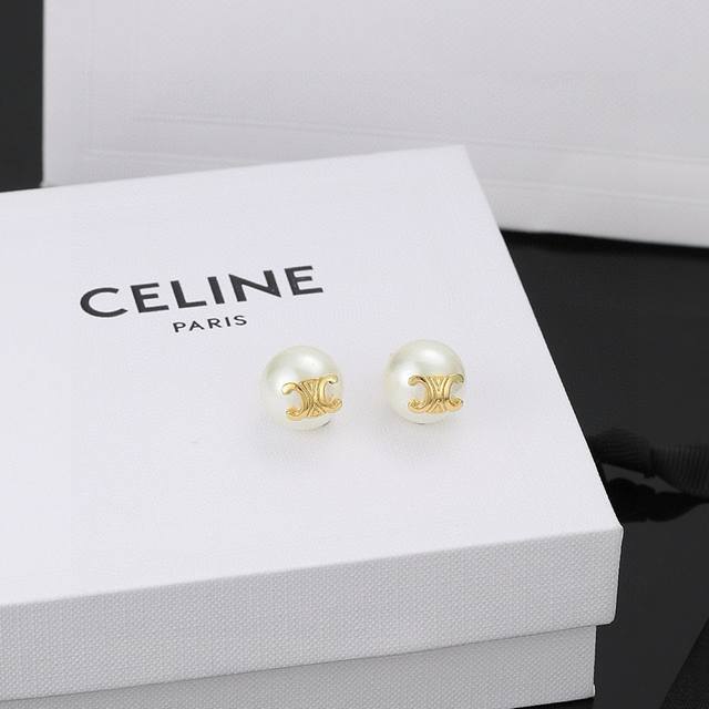 Celine's new Triumph pearl earrings are unique in design and full of personality