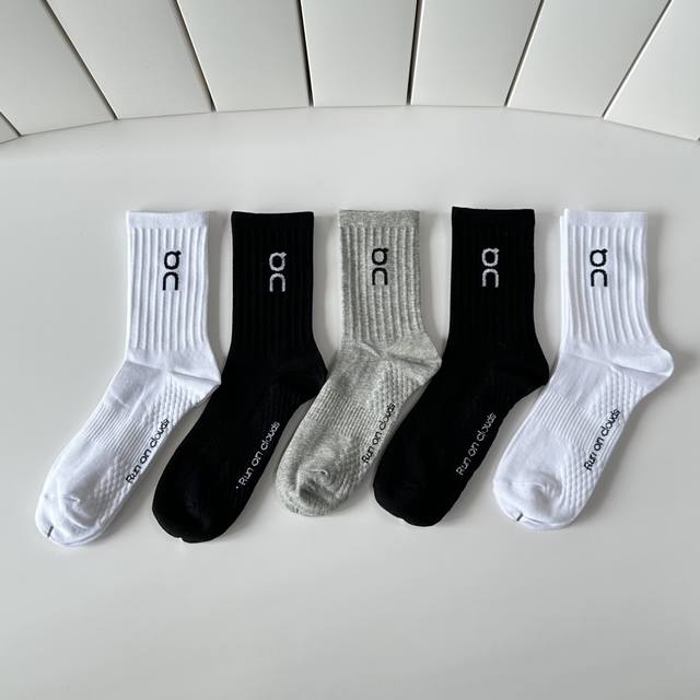 Special packaging On Angpao Cloudtilt new mid-length stacked socks! Five pairs p