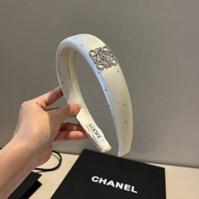 Loewe headband DDD