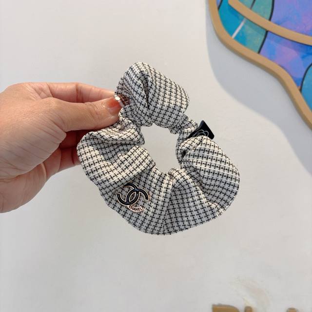 with packaging Chanel Chanel double C letter hair band fabric multifunctional i