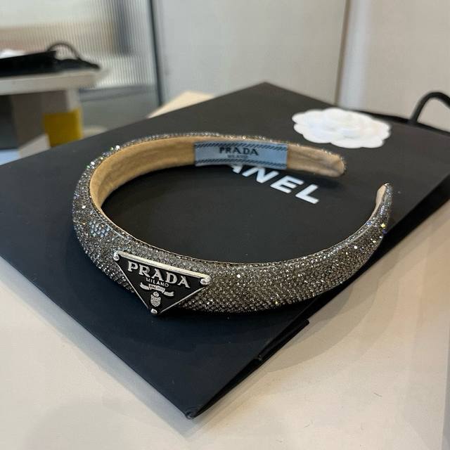 Prada headband DDD