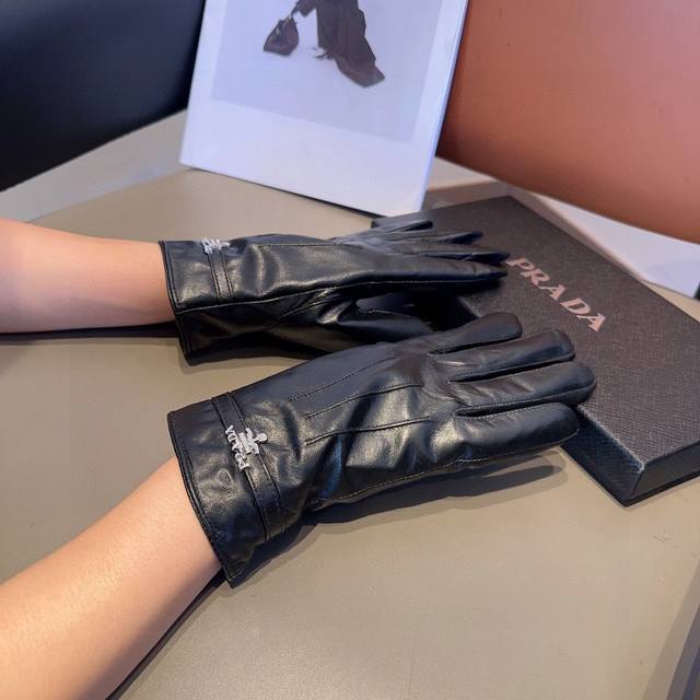 Prada women's new sheepskin gloves, fashionable gloves, warm and velvet lining