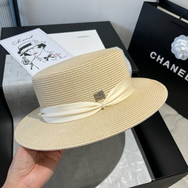 Dior new straw hat, flat top hat Taiwan Pp straw, head circumference 57Cm DDD