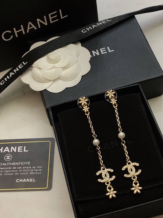 Chanel's new earrings are available now! Original materials, new styles availab