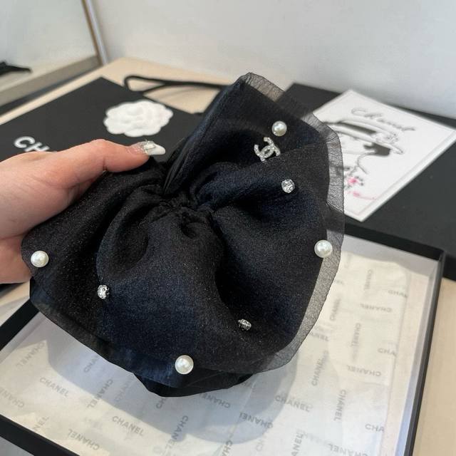 Chanel luxury hairband with hand-beaded DDD