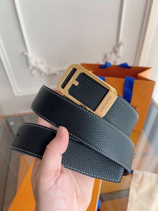 Louis Vuitton top-tier product, width 3.8cm double-sided top-grain Togo lychee