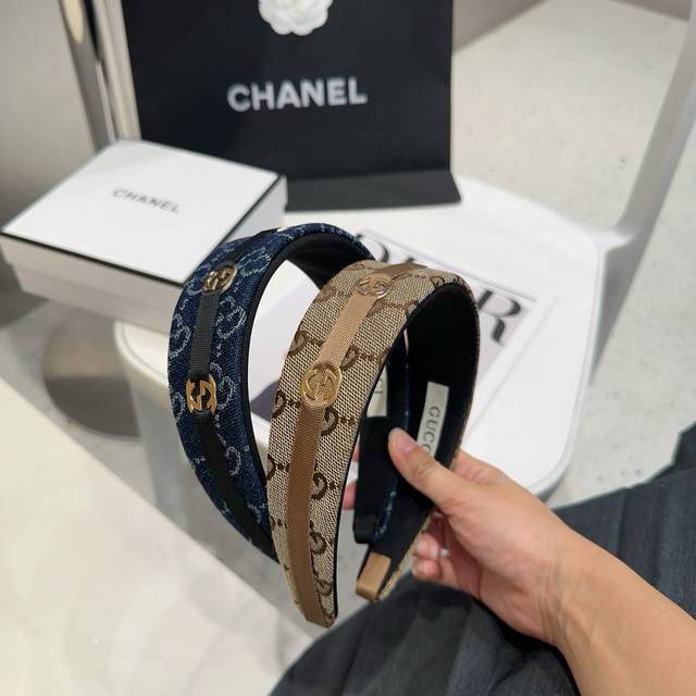 comes with packaging boxGucci's new Gg headband, fashionable and versatile, a m