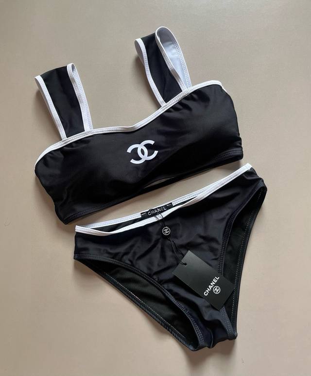Chanel's new bikini swimsuit is suitable for a variety of occasions.