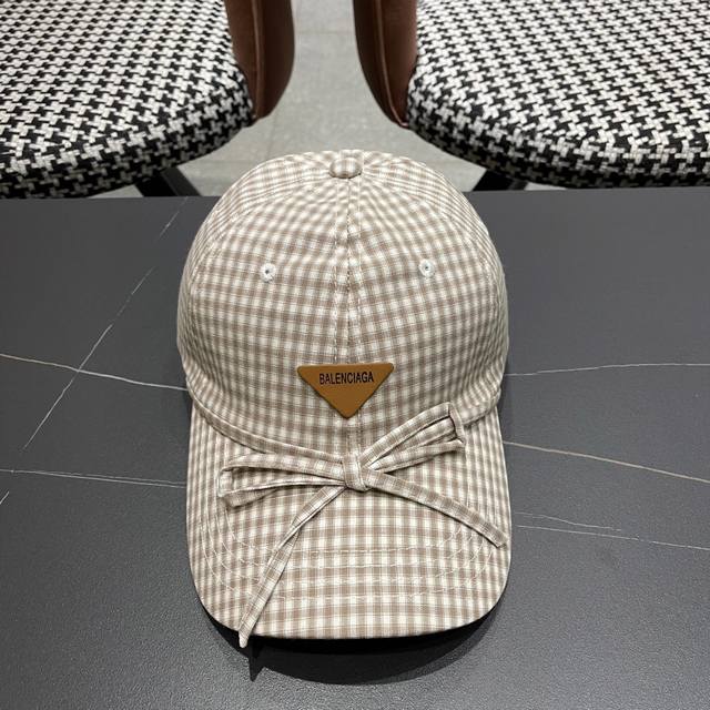 Balenciaga Paris family Korean plaid baseball hat women's spring and summer new