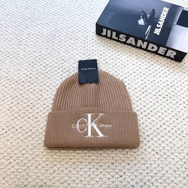 Specially approved Ck benefit! New fine wool knitted single hats are now availa
