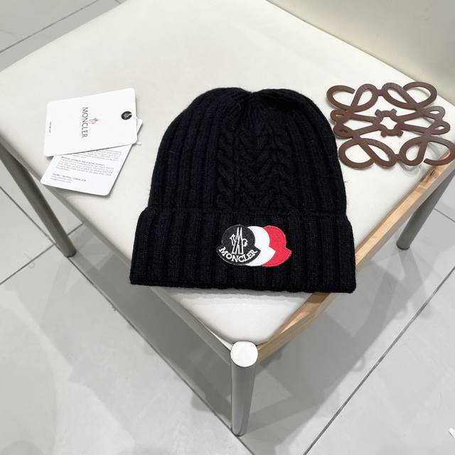 Moncler high-quality knitted rabbit wool beanie A super classic and timeless aut