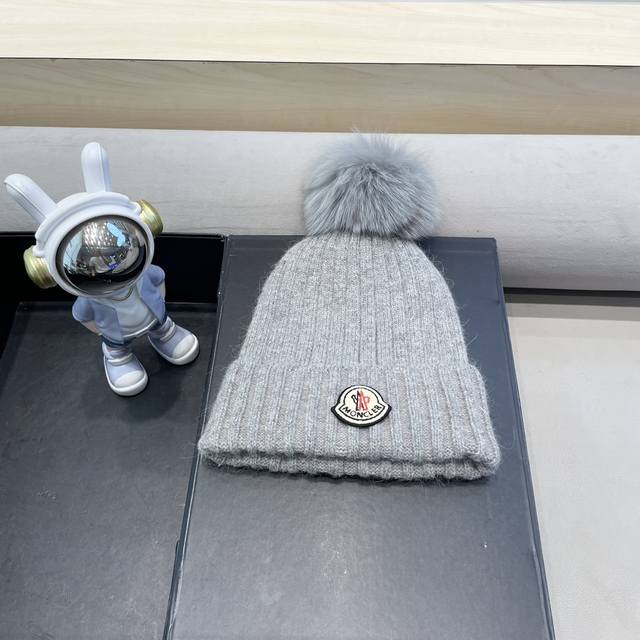 Moncler hat women's winter fox fur ball wool hat Korean style all-match plus vel