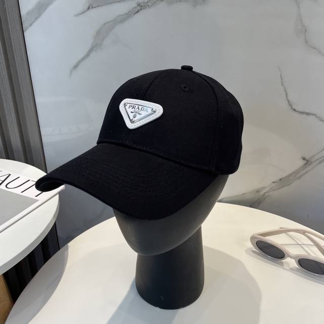 Prada's new spring style personalized baseball cap, high quality and breathable,
