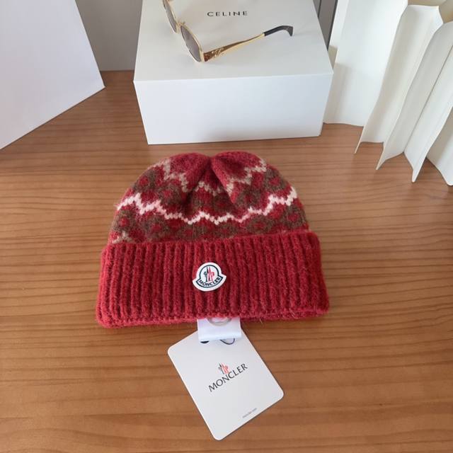Moncler 2025 Autumn/Winter Women's Wool Braided Warm Knitted Hat Soft cashmere t