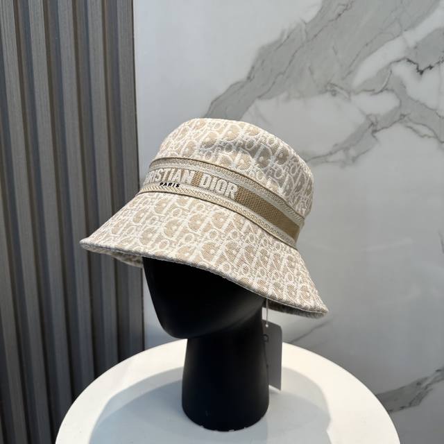 Dior Dior official website latest double-sided embroidered Dior Logo bucket hat,