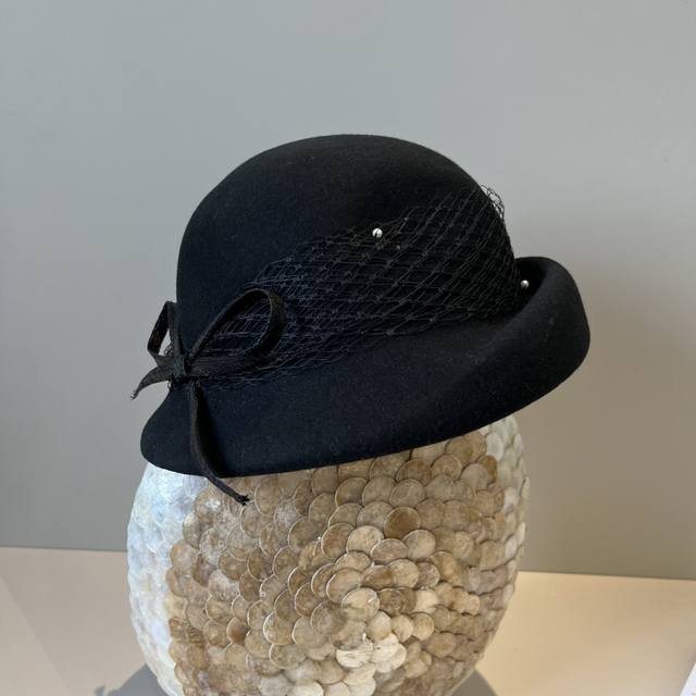 Black Dior new wool hat, beret, super goddess style, high-end custom hat, 100% w