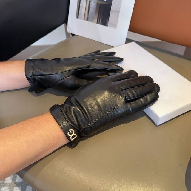 Dg Men's New Sheepskin Gloves, Fashionable, Autumn and Winter Warmth with Fleece