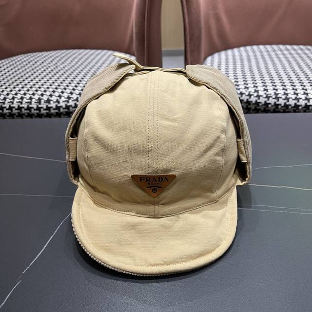 Prada Korean Ins Autumn and Winter Retro Corduroy Double-sided Lei Feng Hat Warm