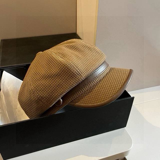 Lv new painter's cap, octagonal cap, head circumference 57cm DDD