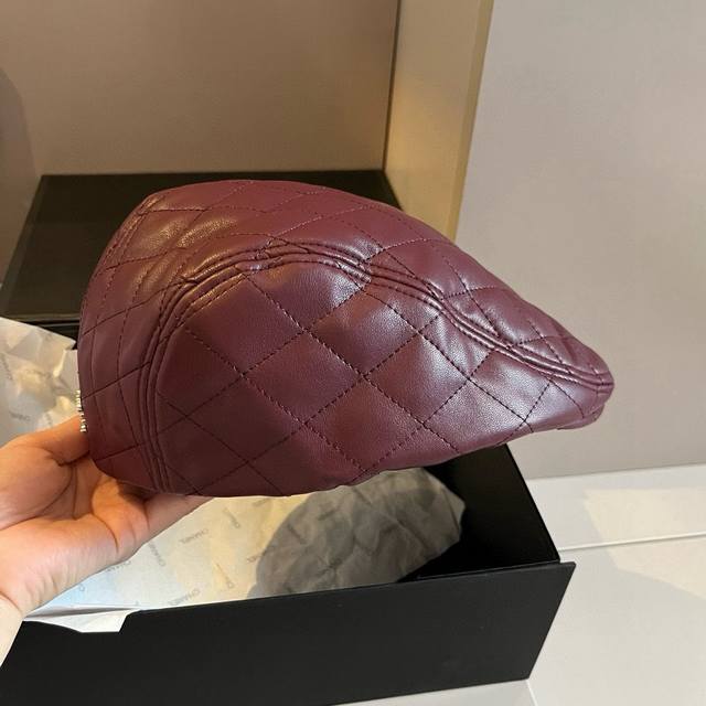 Chanel diamond-patterned front hat, high-end custom, head circumference 57cm DDD