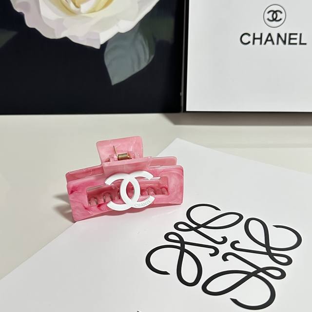 Special single with counter packaging Chanel Chanel's latest hit is here Vintage