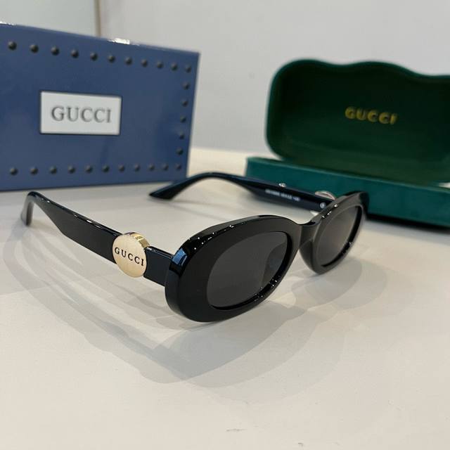 Gucci Gucci popular sunglasses, sun protection and face shaping artifact DDD