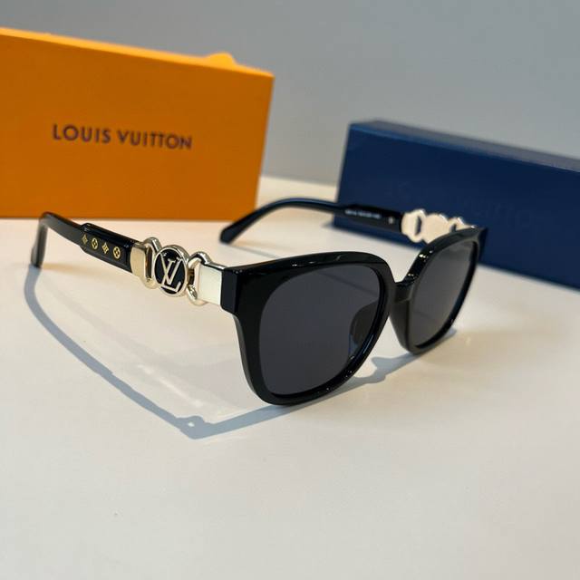 Lv Louis Vuitton new sunglasses, women's sunglasses DDD