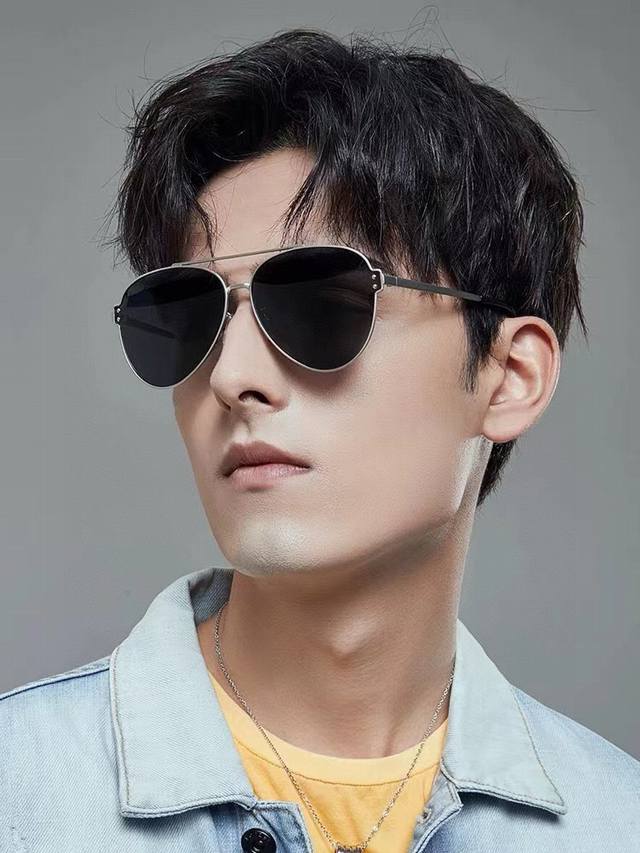 Gucci men's recommended new polarized sunglasses stylish, comfortable and lightw