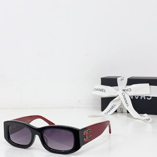 Chanel Mod: Ch5525 Size: 52 ports 19 140 DDD