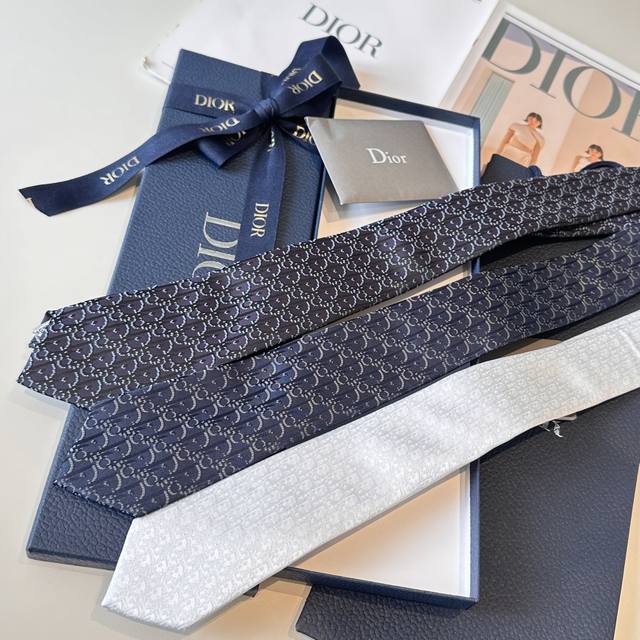 Dior's new tie for men is a rare choice that showcases exquisite craftsmanship a