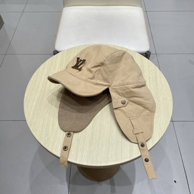 Louis Vuitton baseball cap Louisvuitton25 autumn and winter double-sided cordur