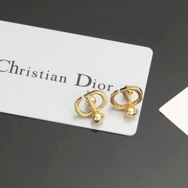 Dior Tribales earrings are a new take on Dior's iconic style. This striking earr