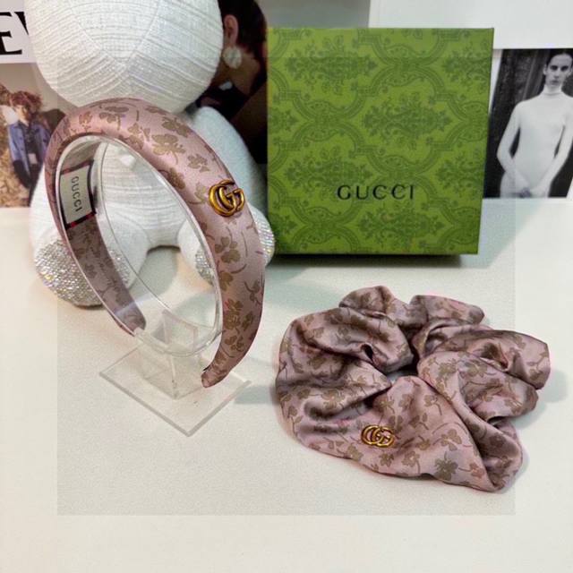 Special two-piece set with counter packaging Gucci's latest hit is here! Floral