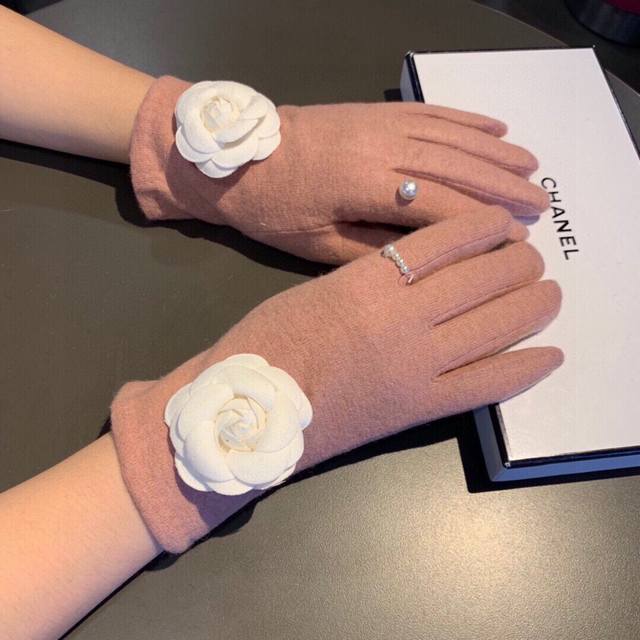 Chanel Chanel counter new wool gloves, fashionable gloves, autumn and winter war