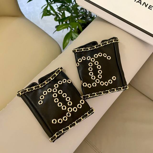 Best-selling and super recommended model, especially beautiful, you must keep it