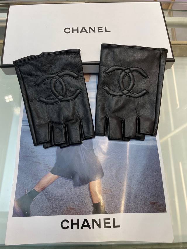 Special Chanel autumn and winter new women's gloves official website synchroniza