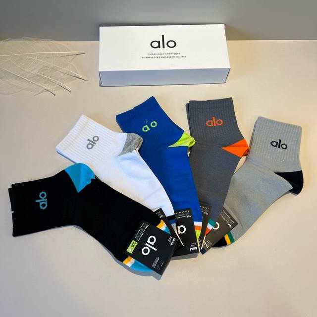 Alo new early autumn mid-length socks, classic style, fashionable and advanced!