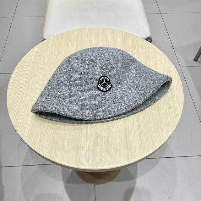 Moncler autumn and winter double-sided wear niche fisherman hat women's foldable