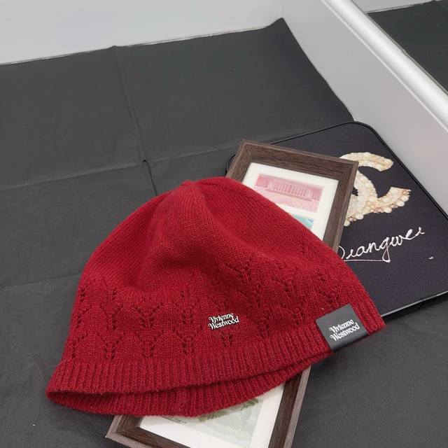 Queen Mother New Autumn and Winter Wool Hat 100% wool skin-friendly fabric ~ DD