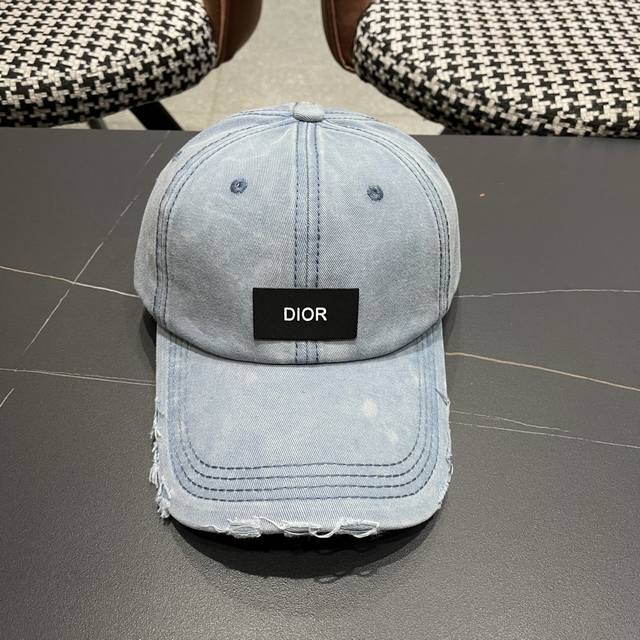 Dior 2025 new simple baseball cap, new arrival, big brand style, super easy to m